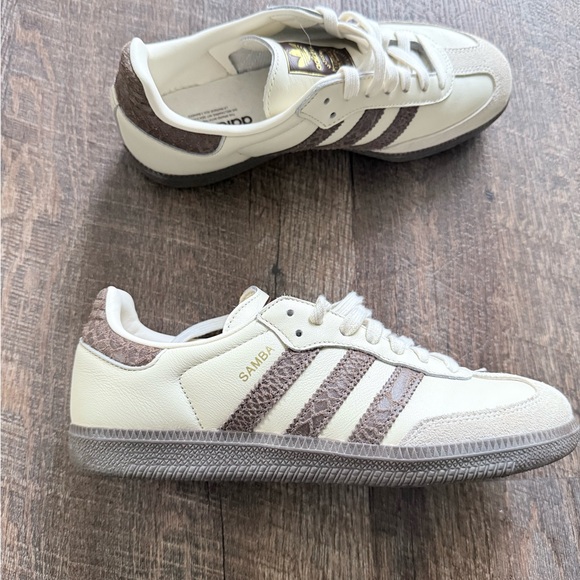 Adidas Samba Sneakers - Cream and Dark Brown - Picture 4 of 5